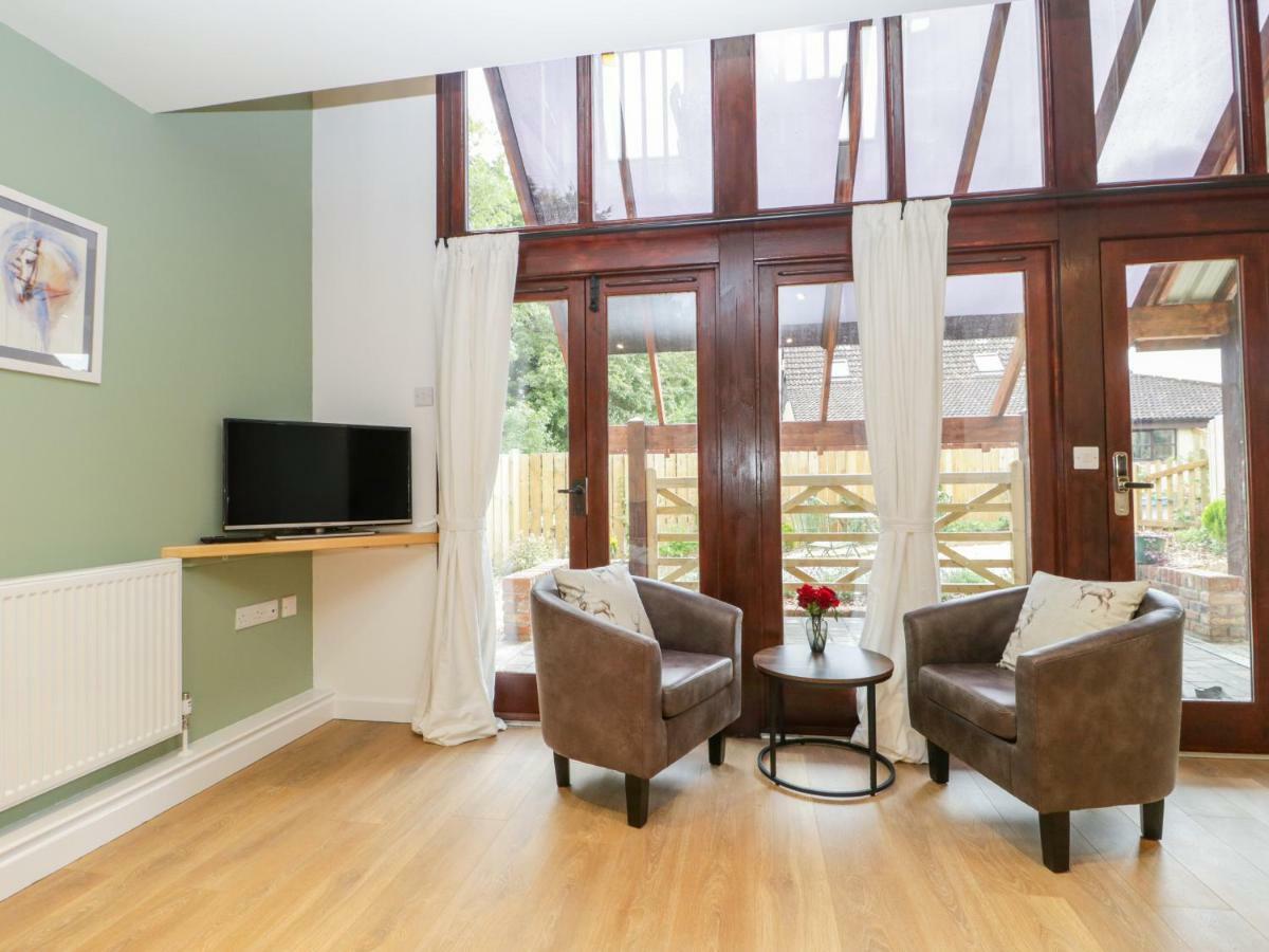 The Forge Villa Winscombe Luaran gambar